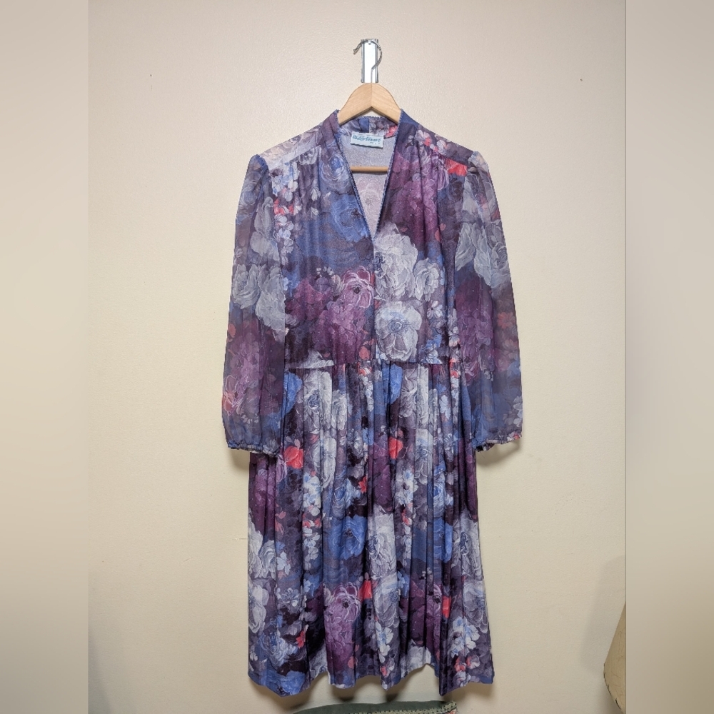80s-Style Floral Midi Dress – Cottagecore Charm – Petite M
